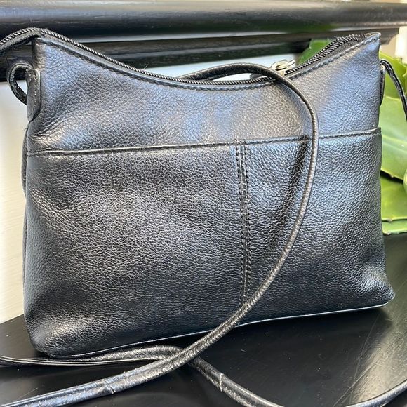 Stone Mountain Accessories Handbags - Stone mountain, genuine leather, Crossbody, shoulder bag, handbag, purse,l black